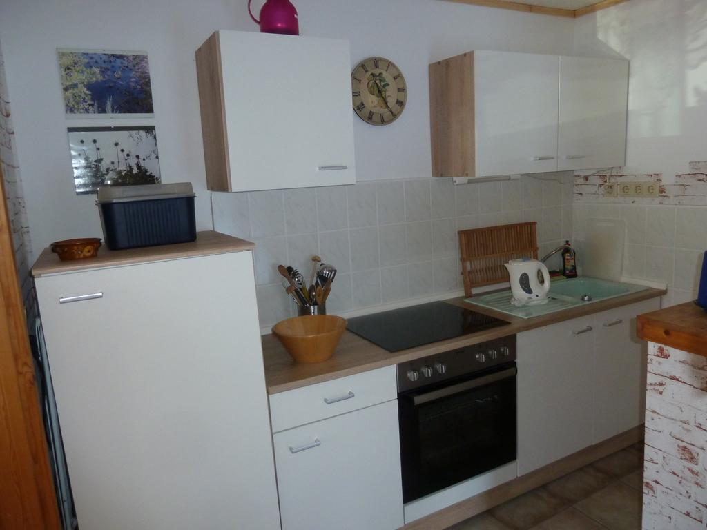 Ferienwohnung Lotti Броттероде Екстер'єр фото